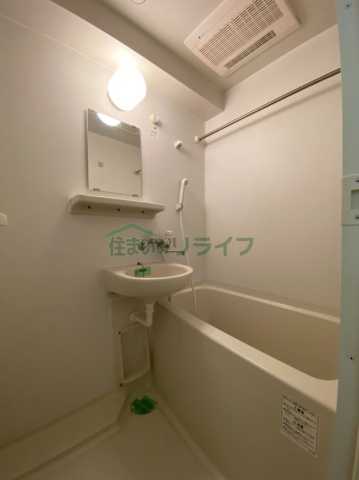 バス・シャワールーム　パレステュディオDOLCE本駒込のお風呂