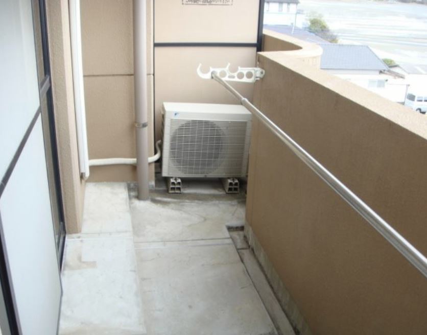 バルコニー　バルコニー