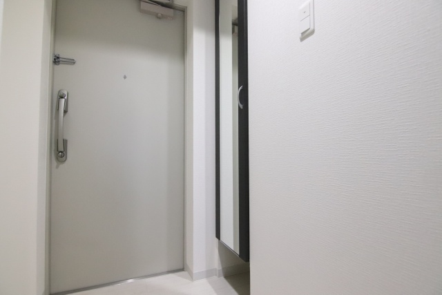 玄関　※別室の参考写真の為、現況優先です。