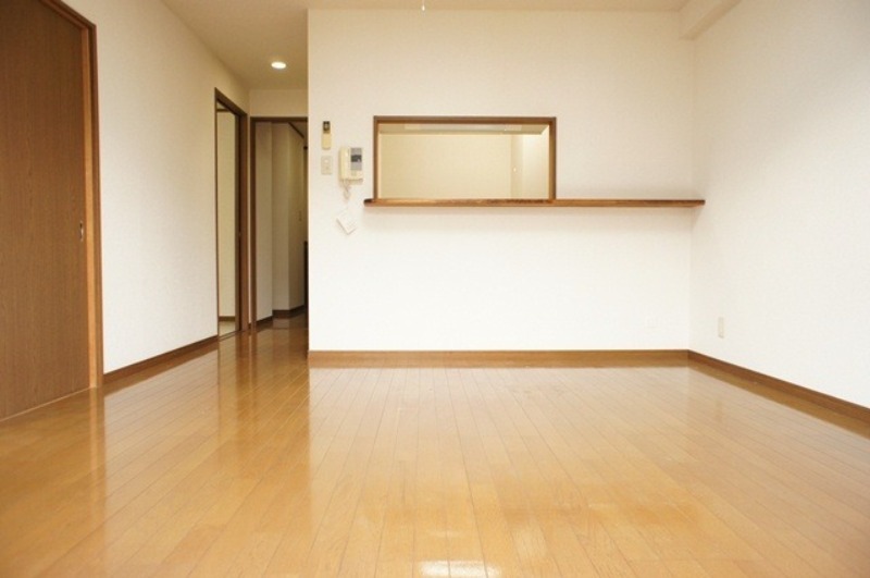 居室・リビング　図面と現状に相違がある場合には現状を優先