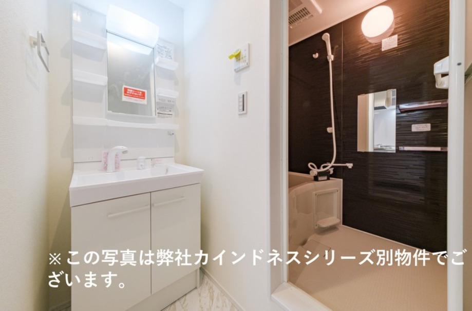 洗面設備　※同一仕様写真
