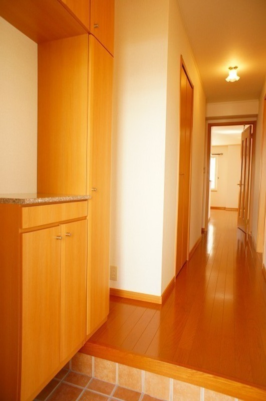 玄関　図面と現状に相違がある場合には現状を優先