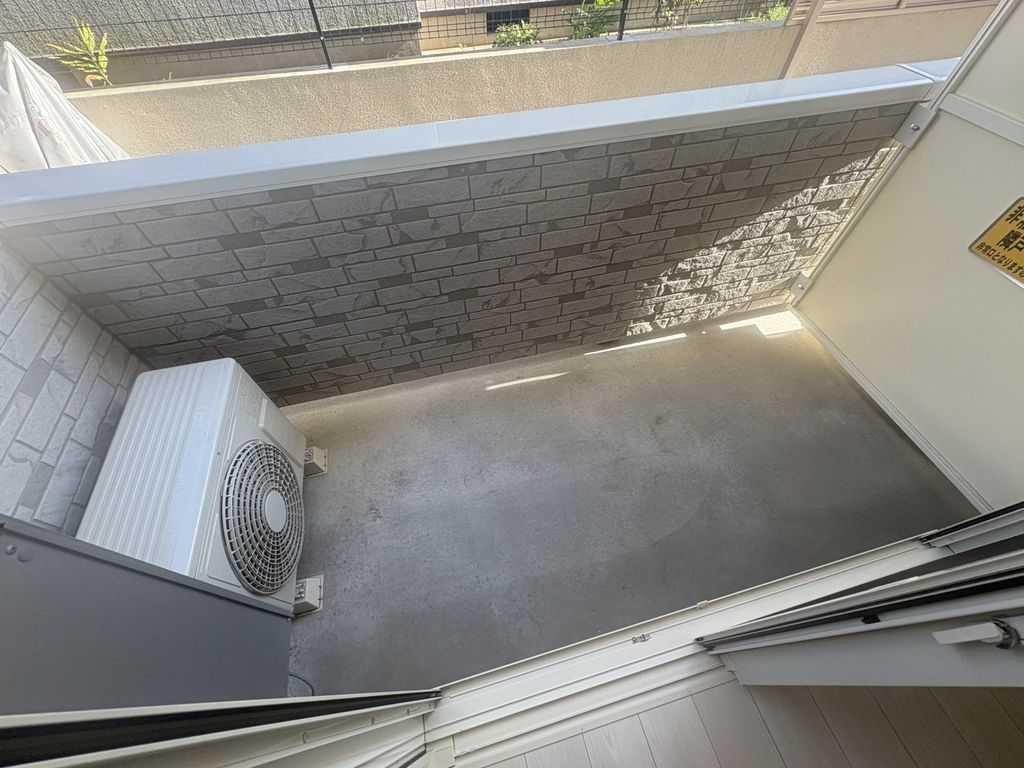 バルコニー　別部屋参照　現状優先