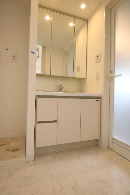 洗面設備　※別室の参考写真の為、現況優先です。