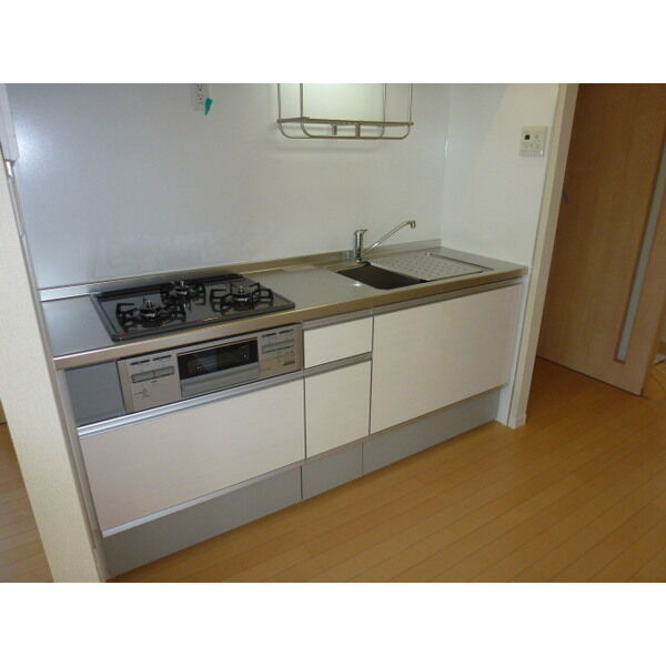 キッチン　壁付けキッチンでスペースを有効活用できます！