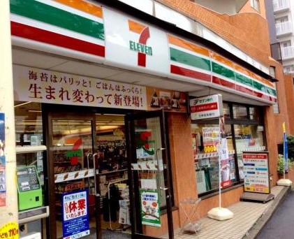 コンビニ　セブンイレブン江戸川橋店（コンビニ）まで143m