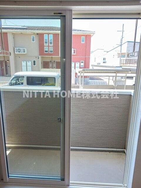 バルコニー　バルコニー付きのお部屋♪