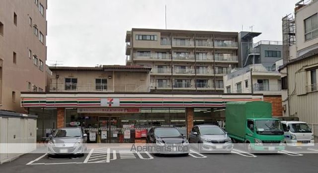 コンビニ　セブンイレブン（コンビニ）まで1288m