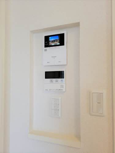 セキュリティ　参考：201号室（内装・設備が異なる場合があります。）