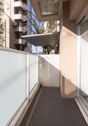 バルコニー　※別部屋の参考写真です。