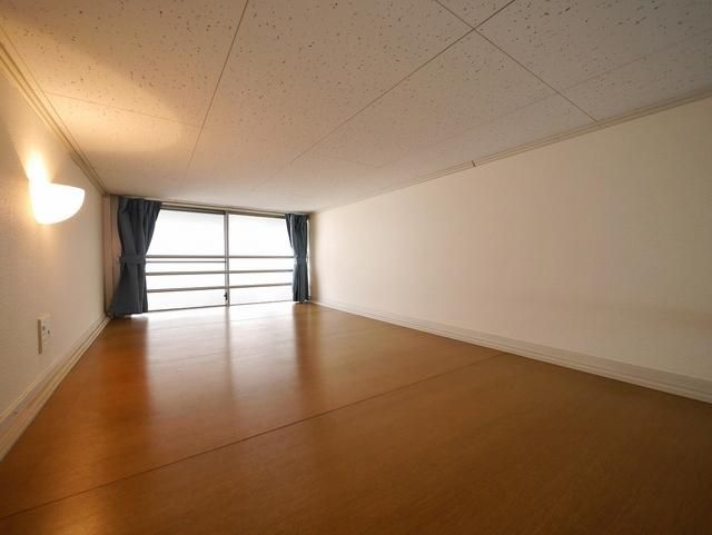 その他　★広いロフト★