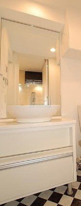 洗面設備　使いやすい独立洗面台☆