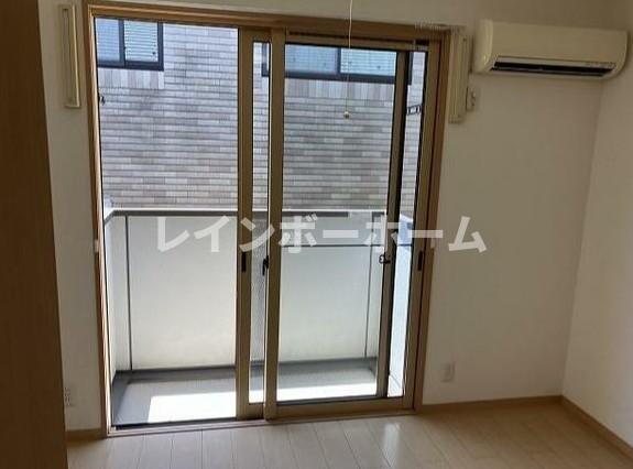 居室・リビング　使いやすいリビングです