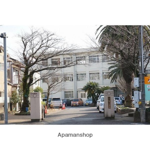 小学校　江平小学校（小学校）まで131m