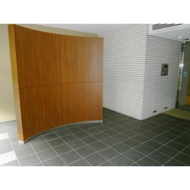 ロビー　ゆとりのあるロビーです