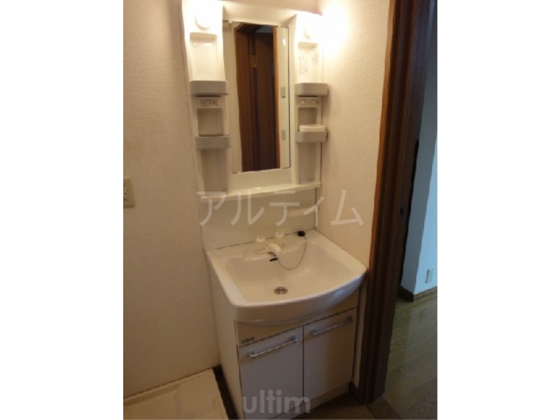 洗面設備　他の部屋の写真です。