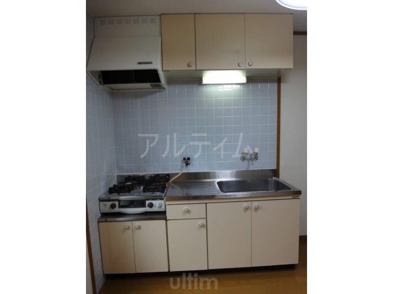 キッチン　他の部屋の写真です。