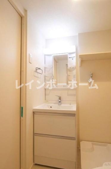 洗面設備　※建築中のため参考写真となります。