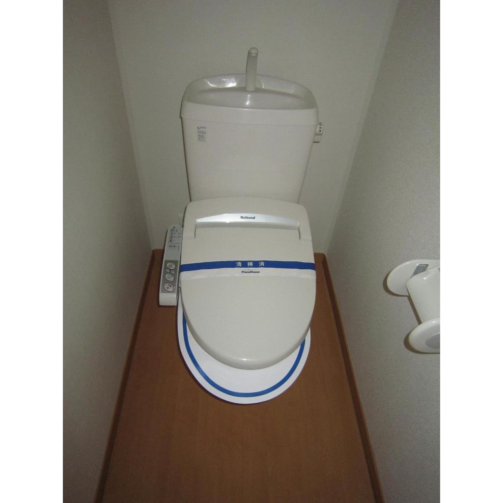 トイレ　ゆったりとした空間のトイレです