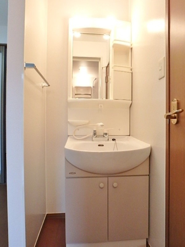 洗面設備　図面と現状に相違がある場合には現状を優先．．．