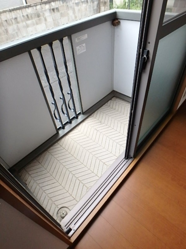 バルコニー　図面と現状に相違がある場合には現状を優先．．．