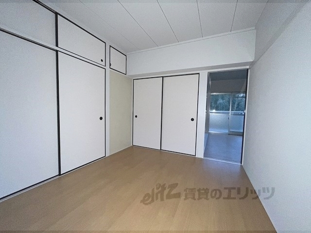 居室・リビング　洋室