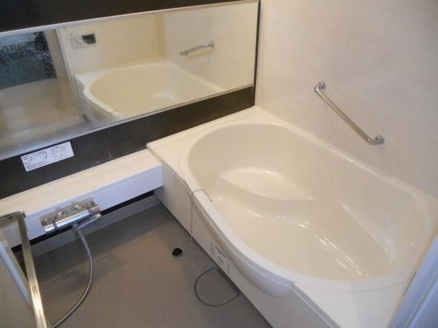 バス・シャワールーム　★高級分譲賃貸マンション！ペット飼育可★