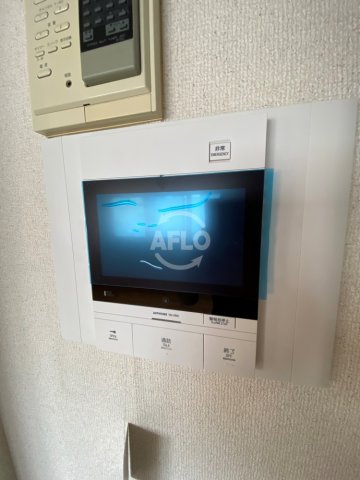 セキュリティ　セレッソコート南船場　モニター付きインターホン
