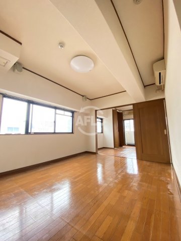 居室・リビング　セレッソコート南船場　リビング