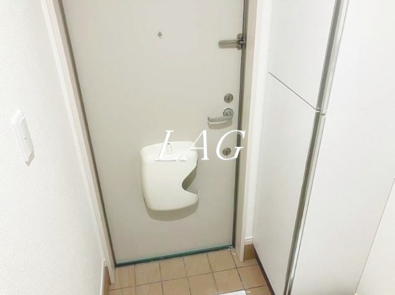 玄関　玄関です。