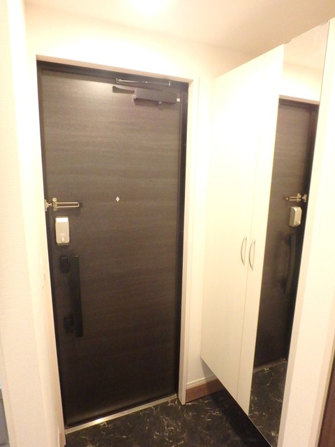 玄関　別部屋参考写真