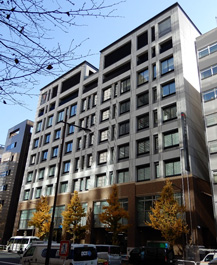 警察署・交番　神田警察署（警察署・交番）まで407m