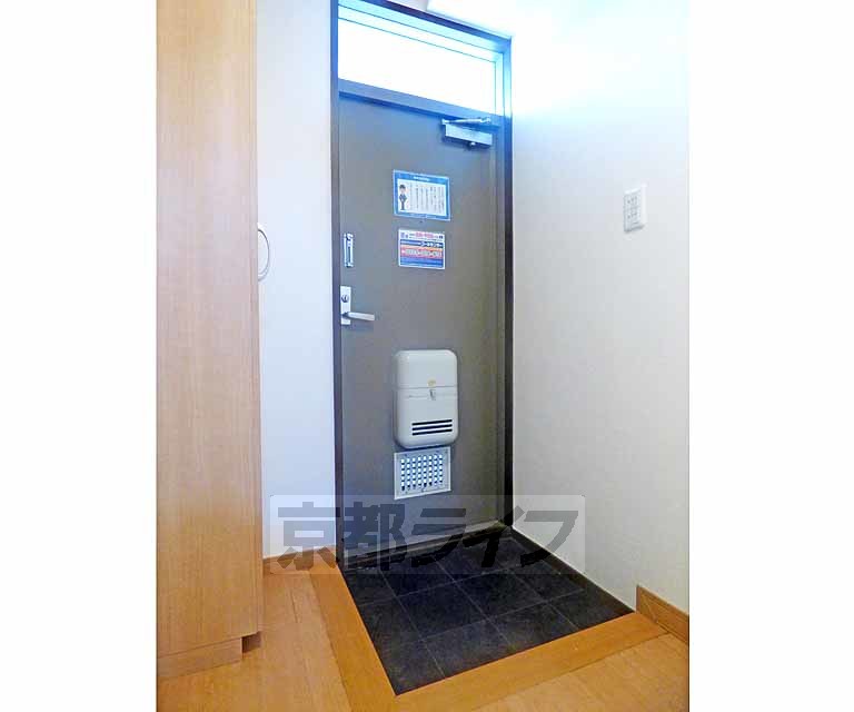 玄関　玄関です。