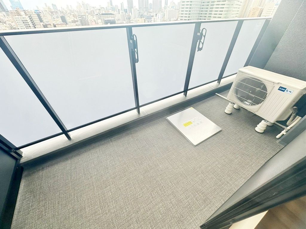 バルコニー　バルコニー