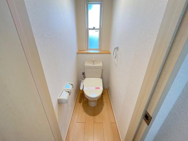 トイレ　シャワー付トイレ