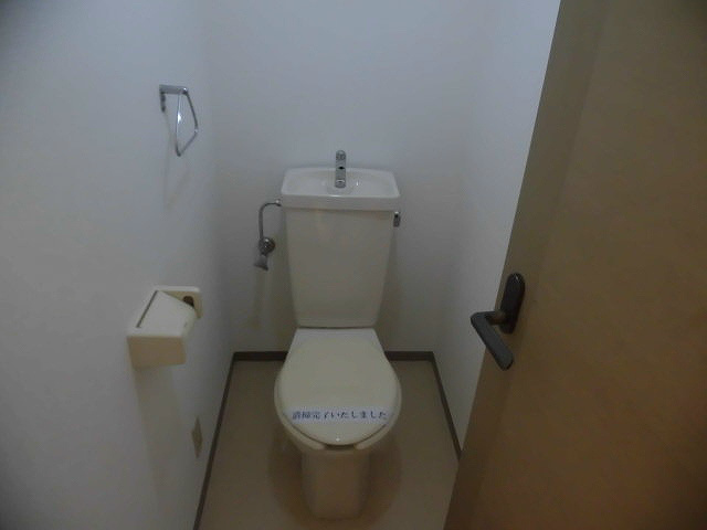 トイレ　反転部屋101号室参考