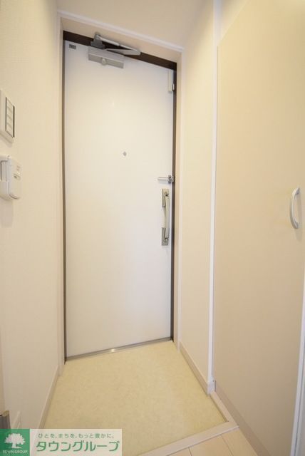 玄関　お問合せはタウンハウジングまで！※現地待合わせ相談可能