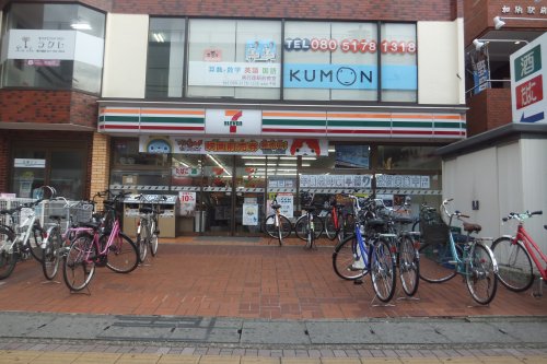 コンビニ　セブンイレブン 市川南行徳駅前店（コンビニ）まで158m