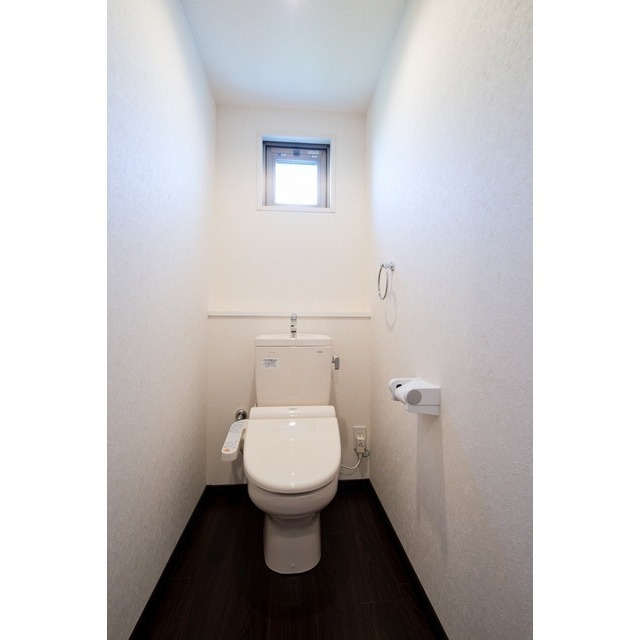 トイレ　温水洗浄便座※イメージ写真