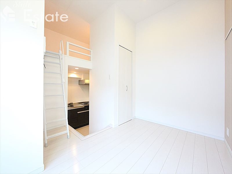 居室・リビング　内装