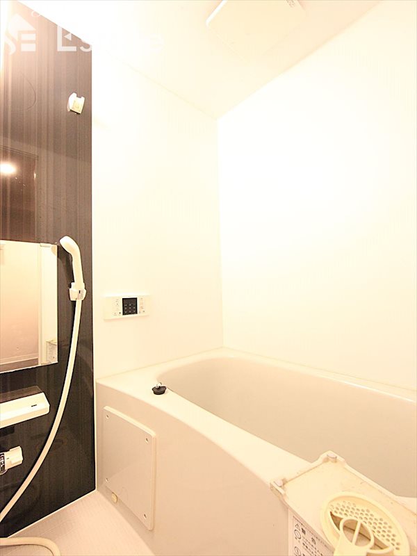 バス・シャワールーム　バスルーム