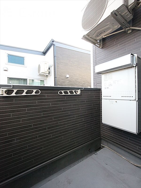 バルコニー　バルコニー