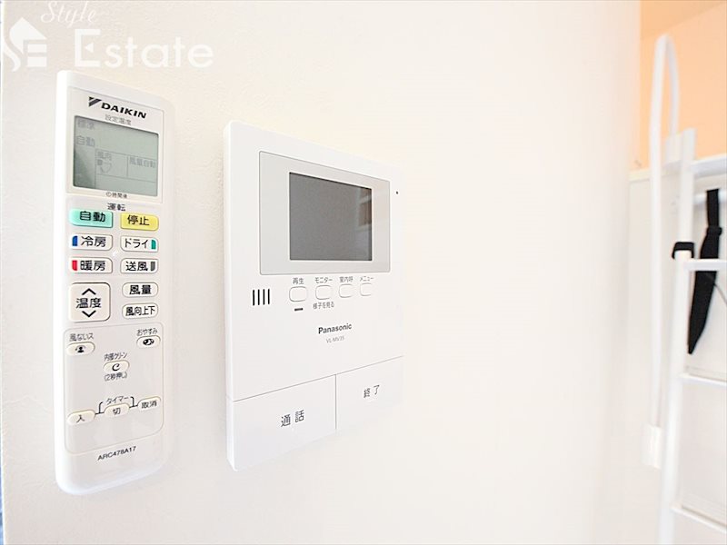 セキュリティ　モニター付きインターホン