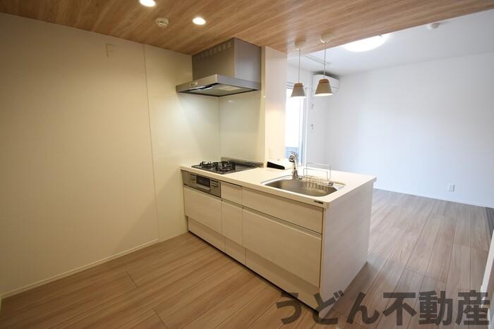キッチン　うどん県のお部屋探しはうどん不動産へ うどんちゃんとLINE