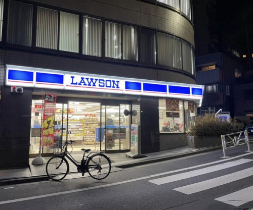 コンビニ　ローソン 元代々木町店（コンビニ）まで186m