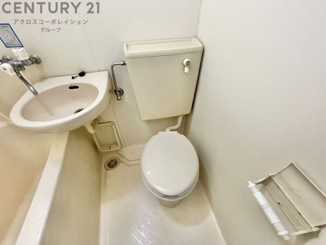 トイレ　浴室内にトイレがあります！