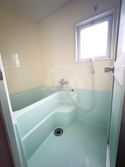 バス・シャワールーム　高津マンション　浴室