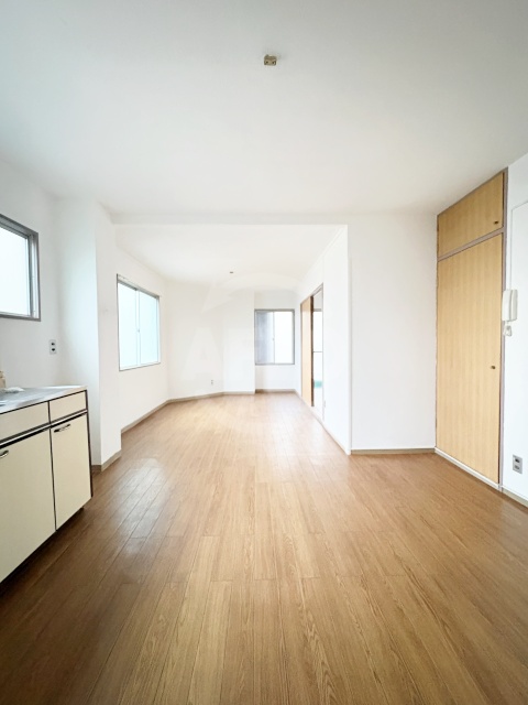 居室・リビング　高津マンション　リビング