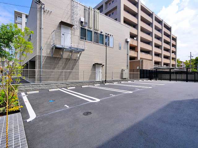 駐車場　駐車場です