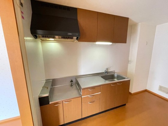 キッチン　※別部屋の写真です
